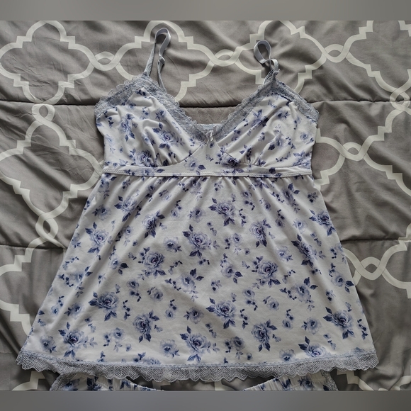 *NWOT* Laura Ashley Women's Large 2-Piece Floral Print Sleep Set - Picture 6 of 16